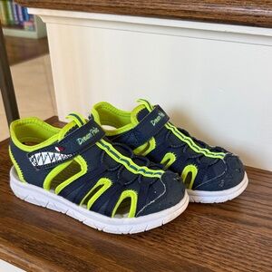 Dream Pairs Kids Navy and Lime Sandals